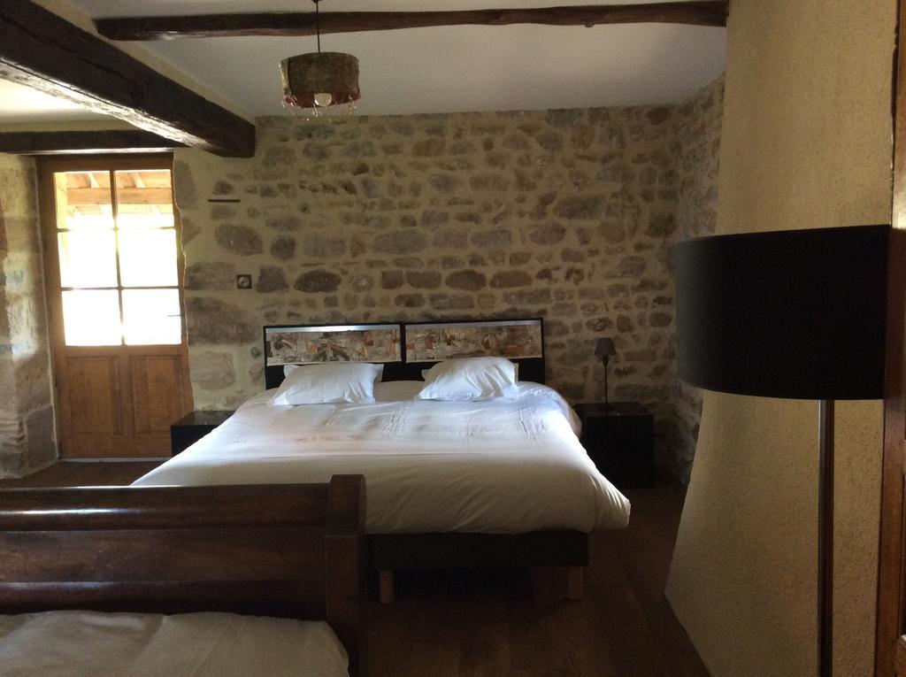 Domaine De Noyer Bed & Breakfast Saint-Christophe-en-Brionnais Ruang foto