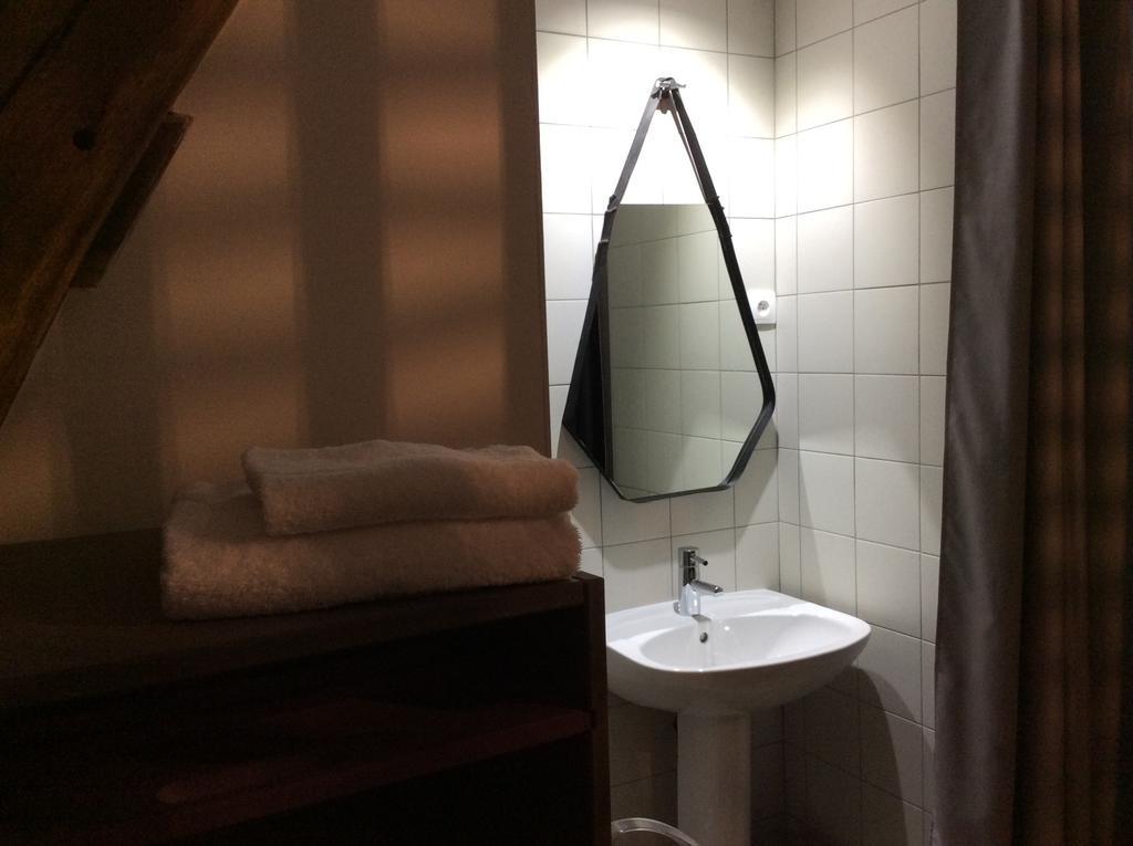 Domaine De Noyer Bed & Breakfast Saint-Christophe-en-Brionnais Ruang foto
